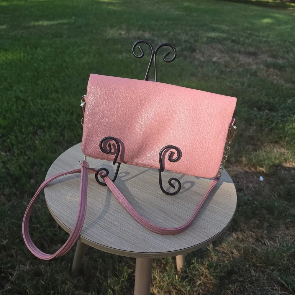 Pink Pebbled Faux Leather Crossbody Bag with Gold Hardware and Chain Strap